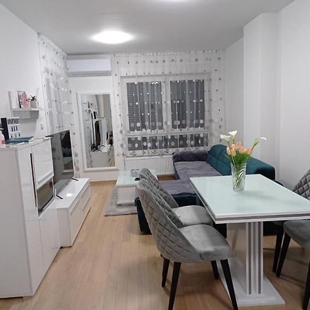 Apartment M & N Баня-Лука Екстер'єр фото