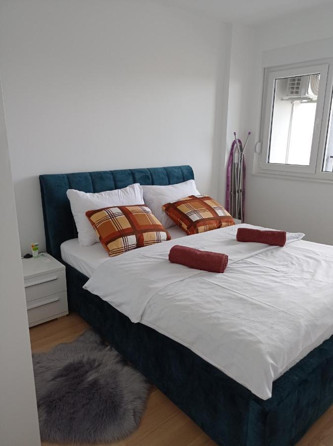Apartment M & N Баня-Лука Екстер'єр фото