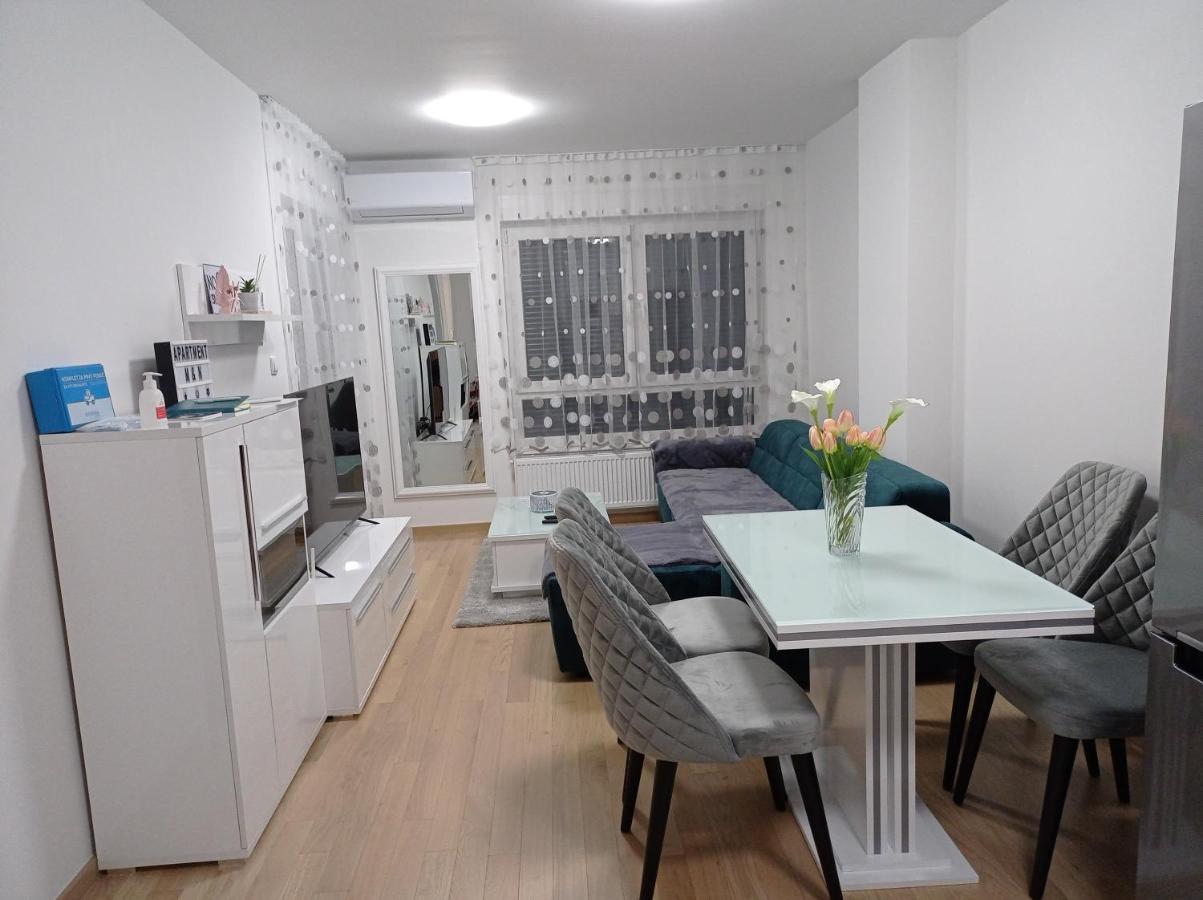 Apartment M & N Баня-Лука Екстер'єр фото
